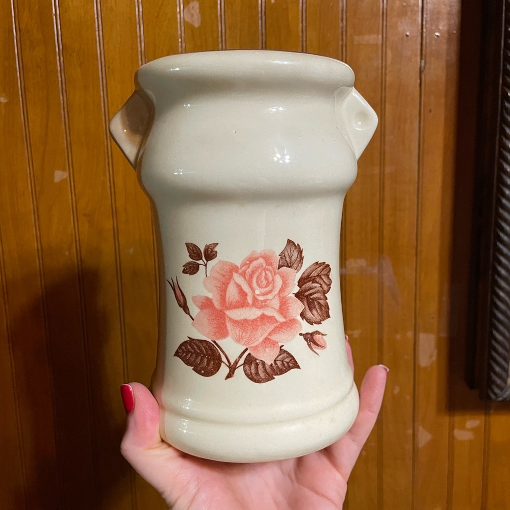 VINTAGE Lovely Floral Cream Brown Pink Grannie Crock